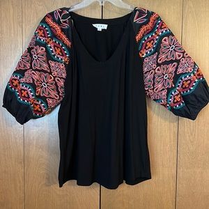 Embroidered Puff Sleeve Blouse